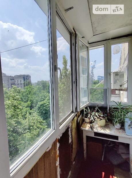 Продажа однокомнатной квартиры в Днепре, на масив Тополя- район Тополь-3 фото 1 Продажа однокомнатной квартиры в Днепре, на масив Тополя- район Тополь-3 фото 1