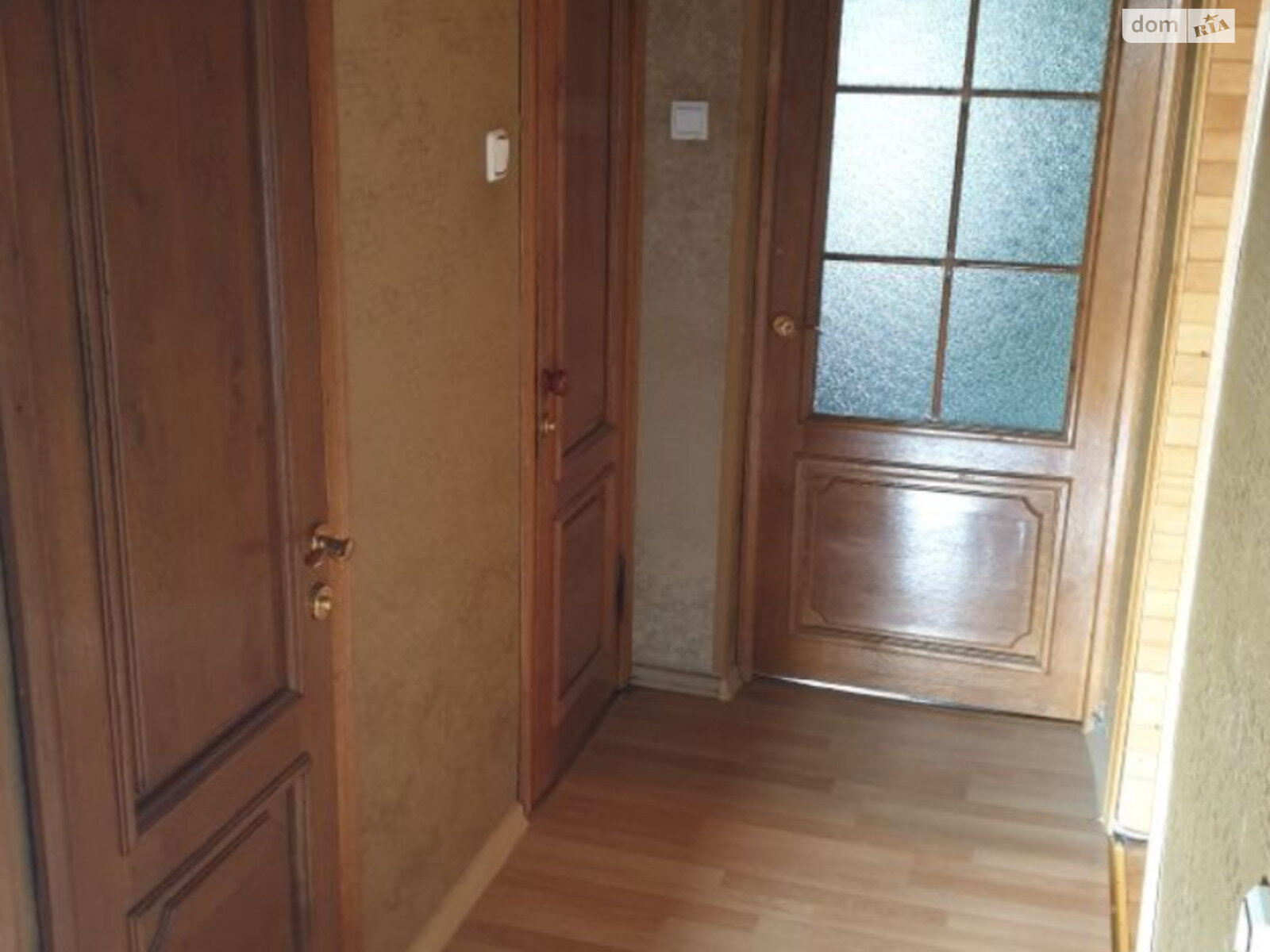Продажа трехкомнатной квартиры в Днепре, на мас. Тополь-3, район Тополь-3 фото 1 Продажа трехкомнатной квартиры в Днепре, на мас. Тополь-3, район Тополь-3 фото 1