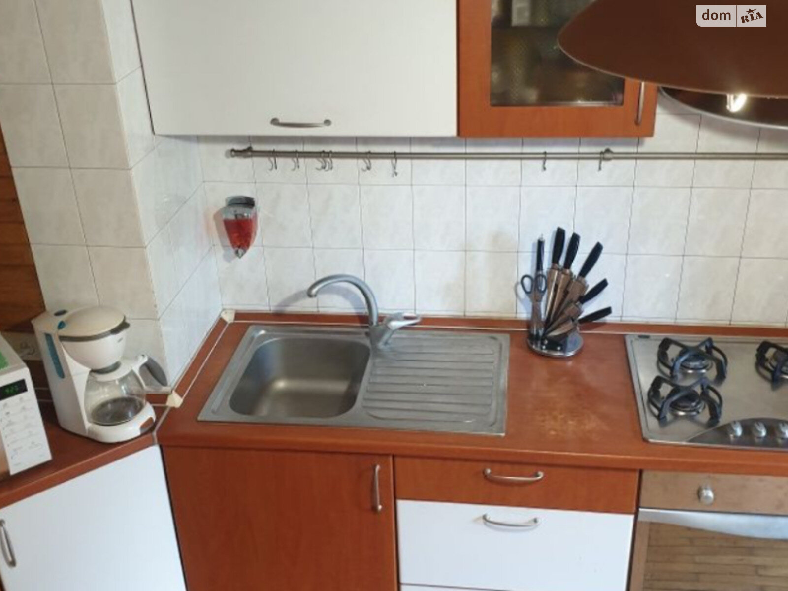 Продажа трехкомнатной квартиры в Днепре, на мас. Тополь-3, район Тополь-3 фото 1 Продажа трехкомнатной квартиры в Днепре, на мас. Тополь-3, район Тополь-3 фото 1