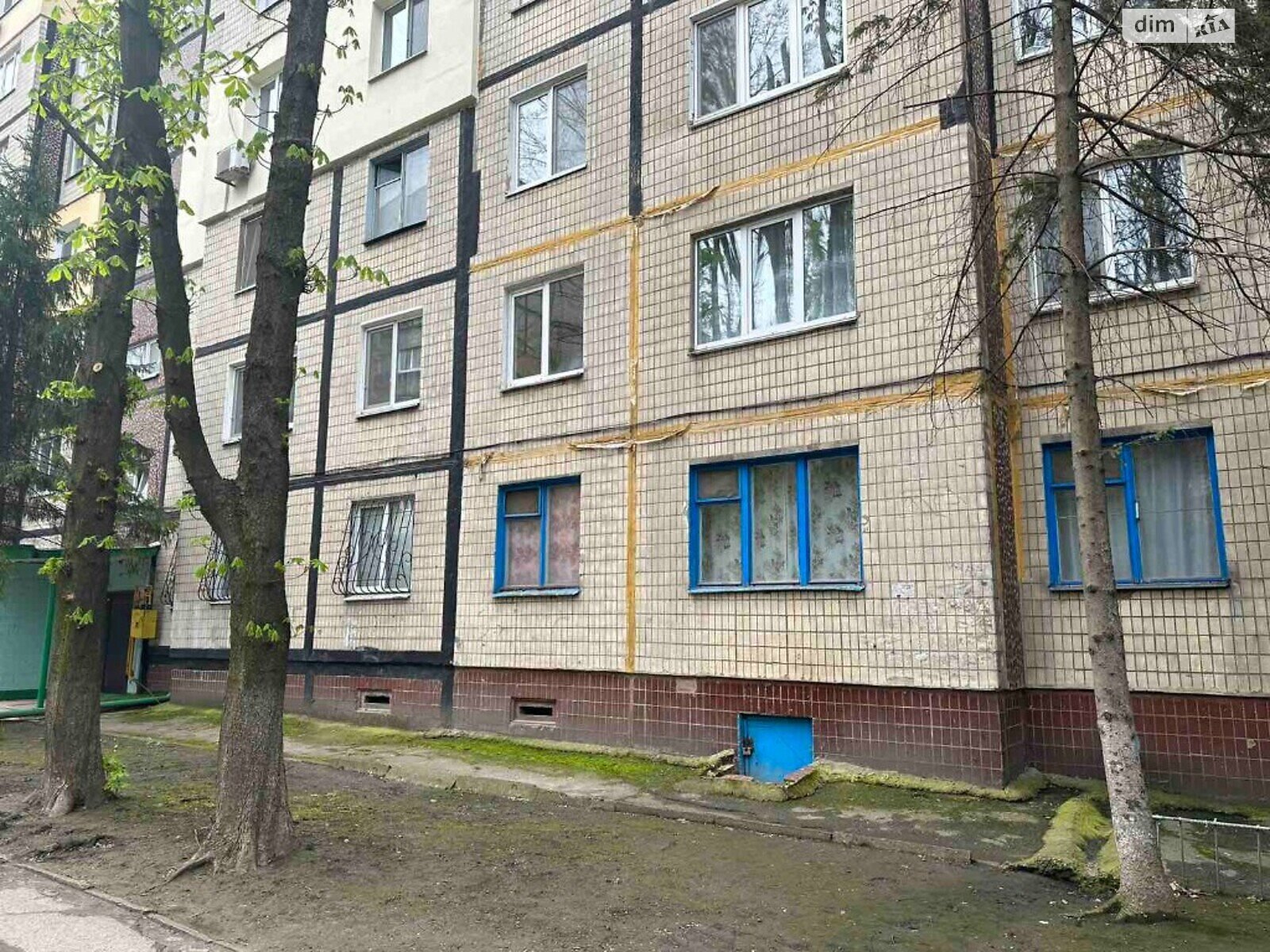 Продажа трехкомнатной квартиры в Днепре, на мас. Тополь-3 4 корпус 2, район Тополь-3 фото 1 Продажа трехкомнатной квартиры в Днепре, на мас. Тополь-3 4 корпус 2, район Тополь-3 фото 1