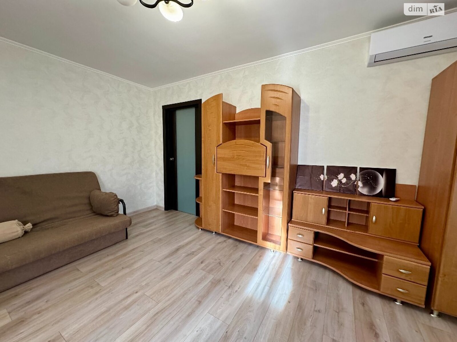 Продажа двухкомнатной квартиры в Днепре, на мас. Тополь-3, район Тополь-3 фото 1
