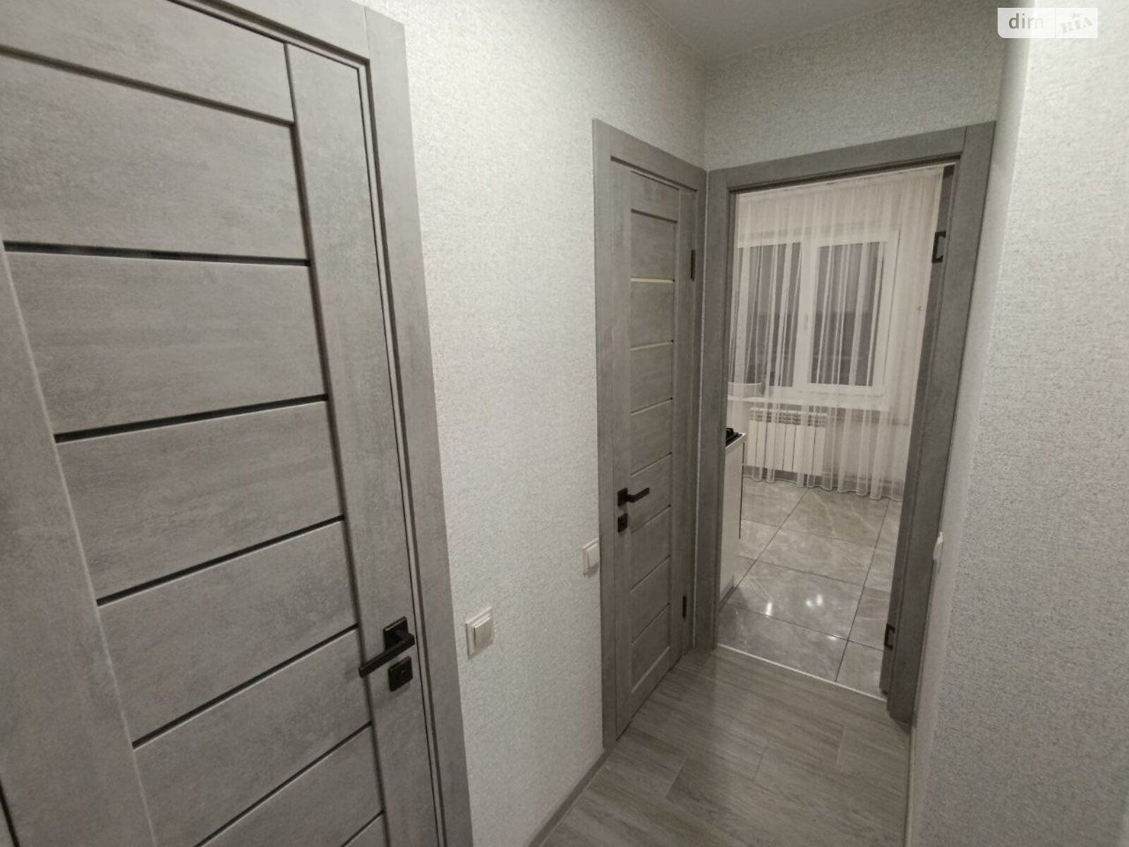 Продажа двухкомнатной квартиры в Днепре, на мас. Тополь-3 21, район Тополь-3 фото 1 Продажа двухкомнатной квартиры в Днепре, на мас. Тополь-3 21, район Тополь-3 фото 1