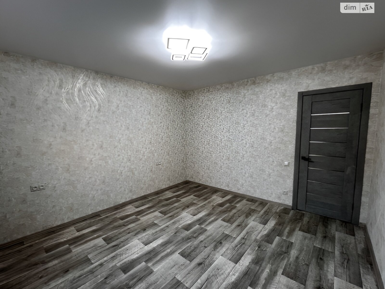 Продажа двухкомнатной квартиры в Днепре, на мас. Тополь-3 21, кв. 34, район Тополь-3 фото 1 Продажа двухкомнатной квартиры в Днепре, на мас. Тополь-3 21, кв. 34, район Тополь-3 фото 1