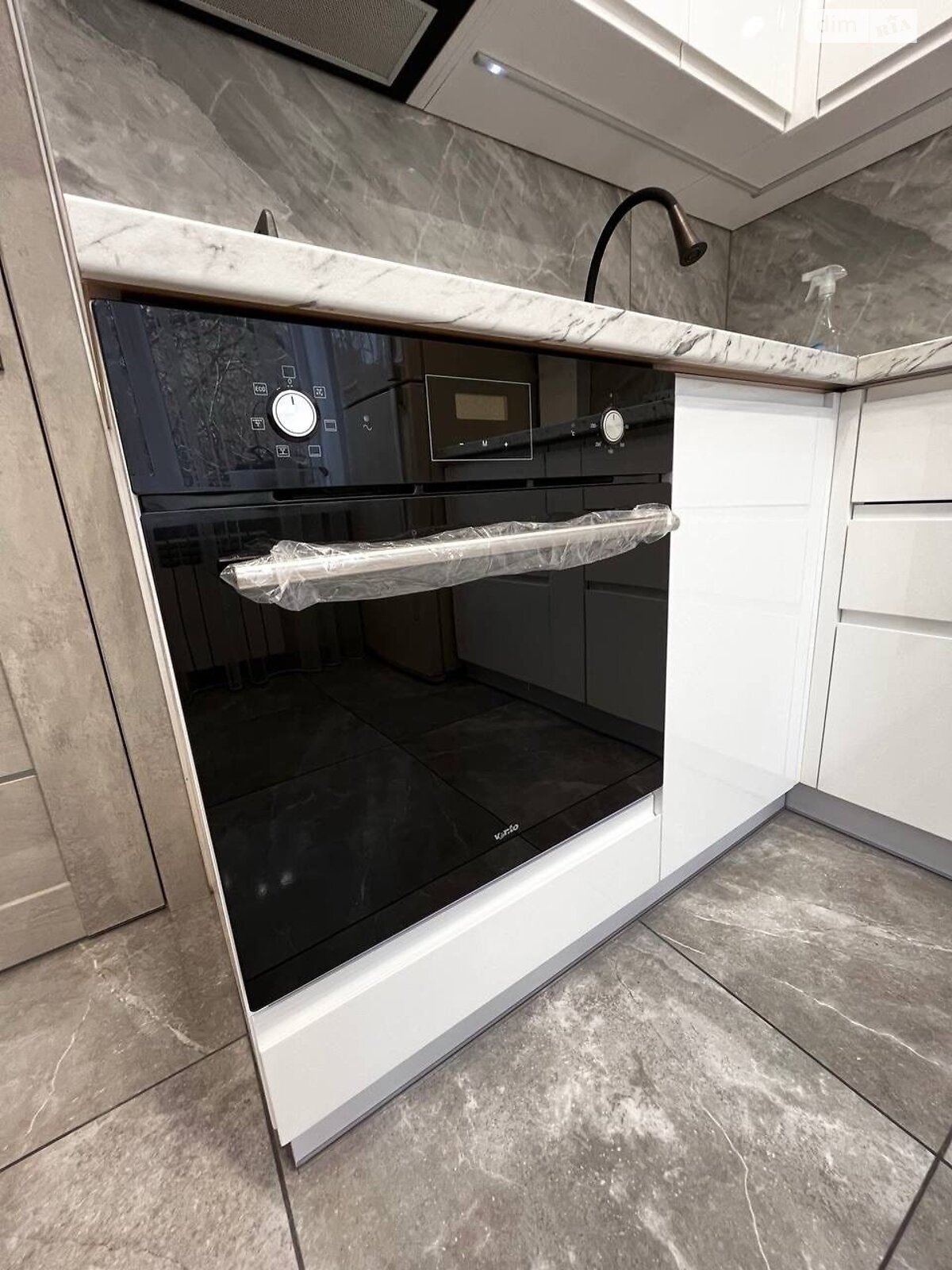 Продажа двухкомнатной квартиры в Днепре, на мас. Тополь-3 21, район Тополь-3 фото 1 Продажа двухкомнатной квартиры в Днепре, на мас. Тополь-3 21, район Тополь-3 фото 1