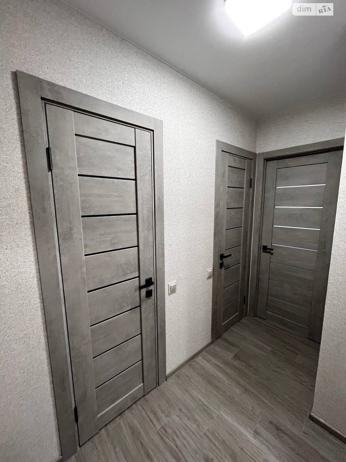 Продажа двухкомнатной квартиры в Днепре, на мас. Тополь-3 21, район Тополь-3 фото 1 Продажа двухкомнатной квартиры в Днепре, на мас. Тополь-3 21, район Тополь-3 фото 1