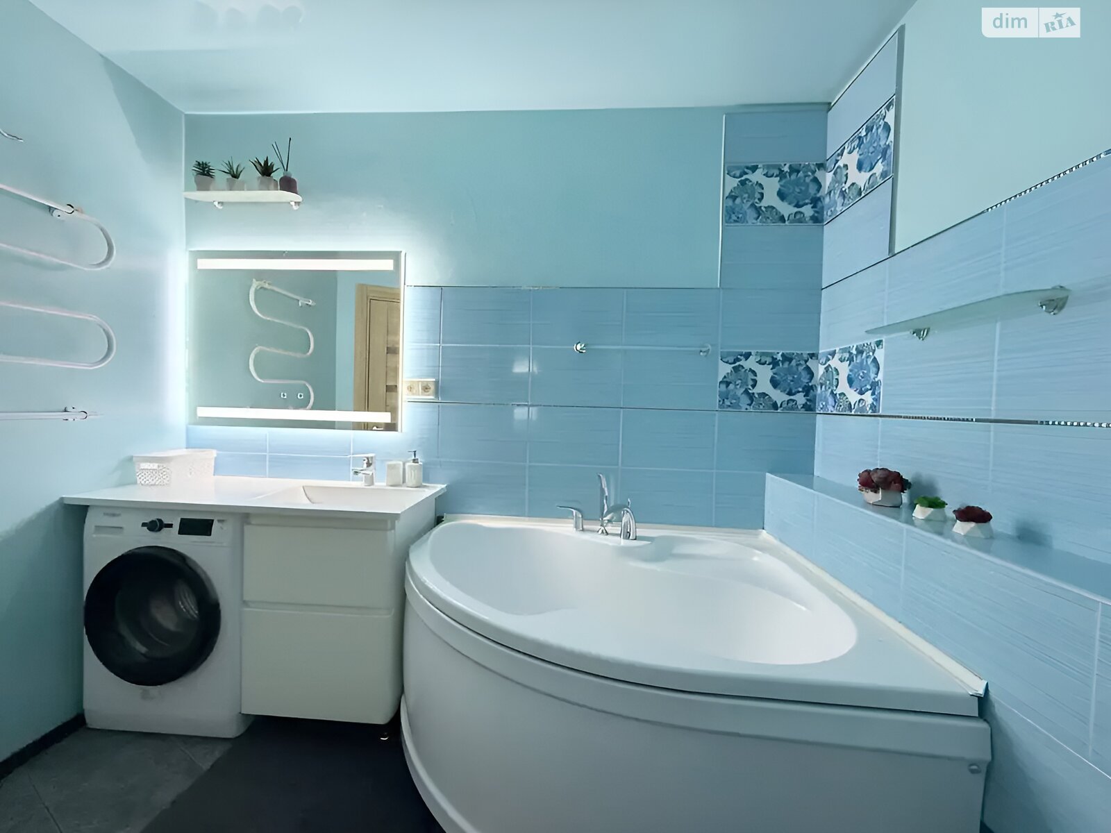Продажа трехкомнатной квартиры в Днепре, на мас. Тополь-3 20, район Тополь-3 фото 1 Продажа трехкомнатной квартиры в Днепре, на мас. Тополь-3 20, район Тополь-3 фото 1