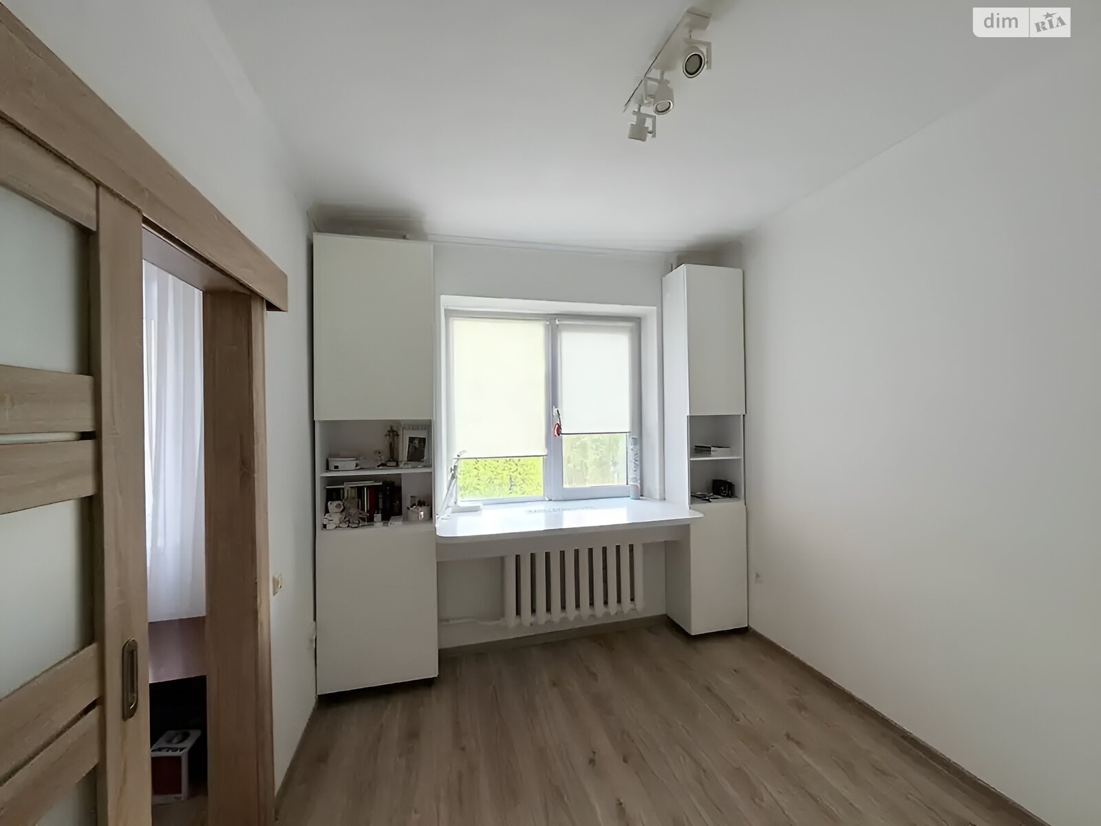 Продажа трехкомнатной квартиры в Днепре, на мас. Тополь-3 20, район Тополь-3 фото 1 Продажа трехкомнатной квартиры в Днепре, на мас. Тополь-3 20, район Тополь-3 фото 1