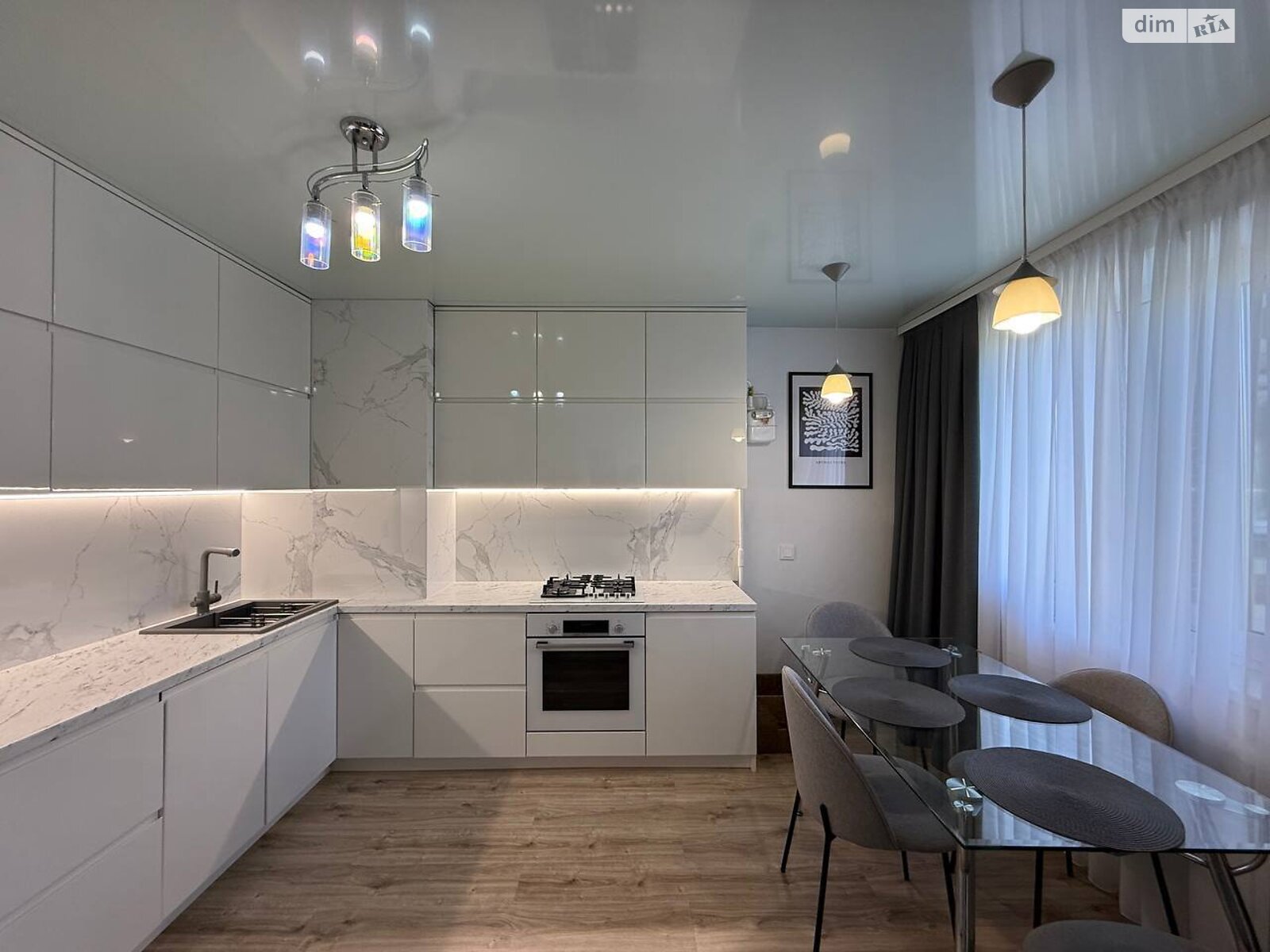 Продаж трикімнатної квартири в Дніпрі, на мас. Тополя-3, район Тополя-3 фото 1 Продаж трикімнатної квартири в Дніпрі, на мас. Тополя-3, район Тополя-3 фото 1