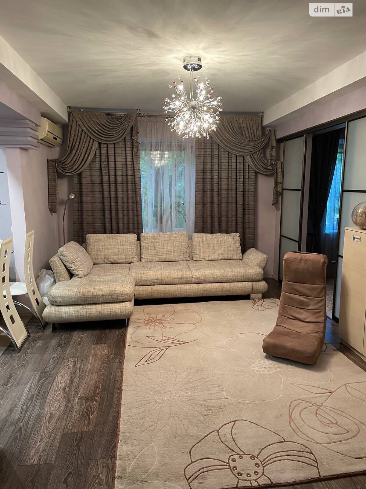 Продажа трехкомнатной квартиры в Днепре, на мас. Тополь-3 13 корпус 1, район Тополь-3 фото 1