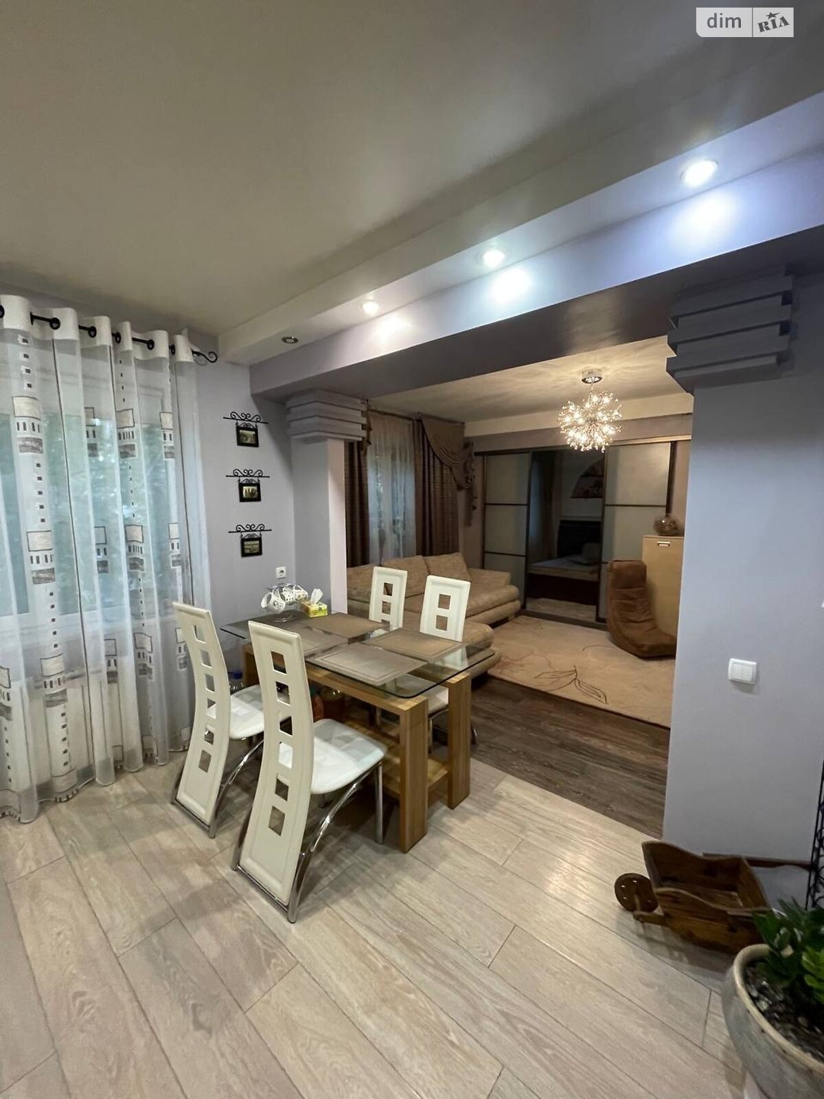 Продажа трехкомнатной квартиры в Днепре, на мас. Тополь-3 13 корпус 1, район Тополь-3 фото 1