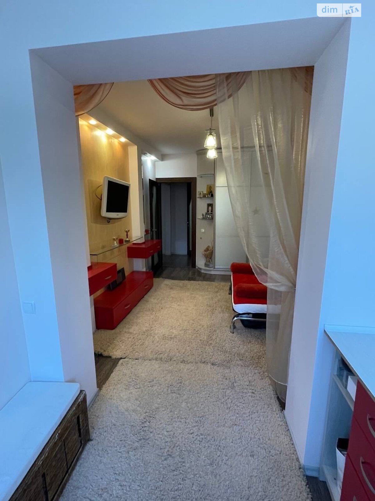 Продажа трехкомнатной квартиры в Днепре, на мас. Тополь-3 13 корпус 1, район Тополь-3 фото 1