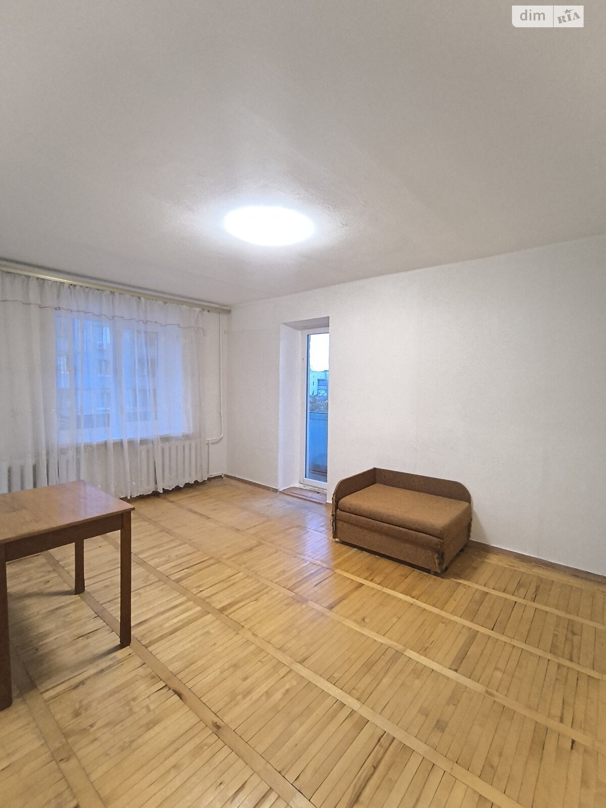 Продаж однокімнатної квартири в Дніпрі, на мас. Тополя-3, район Тополя-3 фото 1 Продаж однокімнатної квартири в Дніпрі, на мас. Тополя-3, район Тополя-3 фото 1