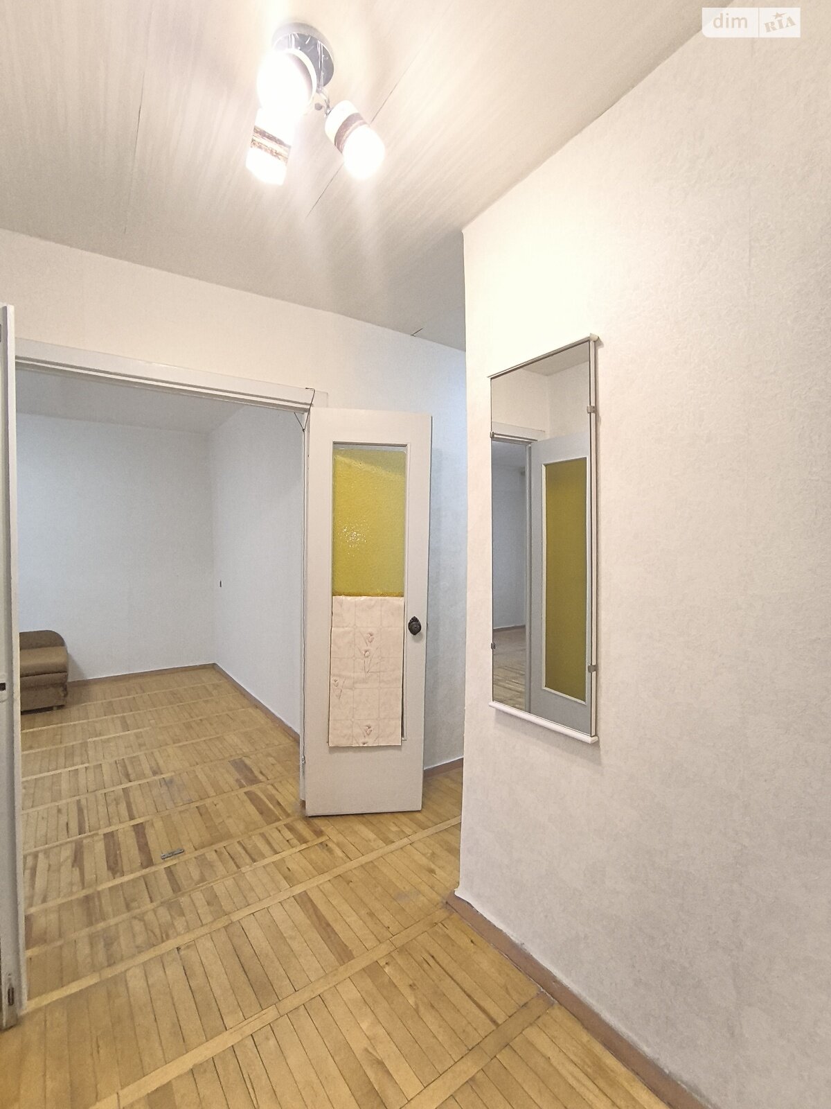 Продаж однокімнатної квартири в Дніпрі, на мас. Тополя-3, район Тополя-3 фото 1 Продаж однокімнатної квартири в Дніпрі, на мас. Тополя-3, район Тополя-3 фото 1