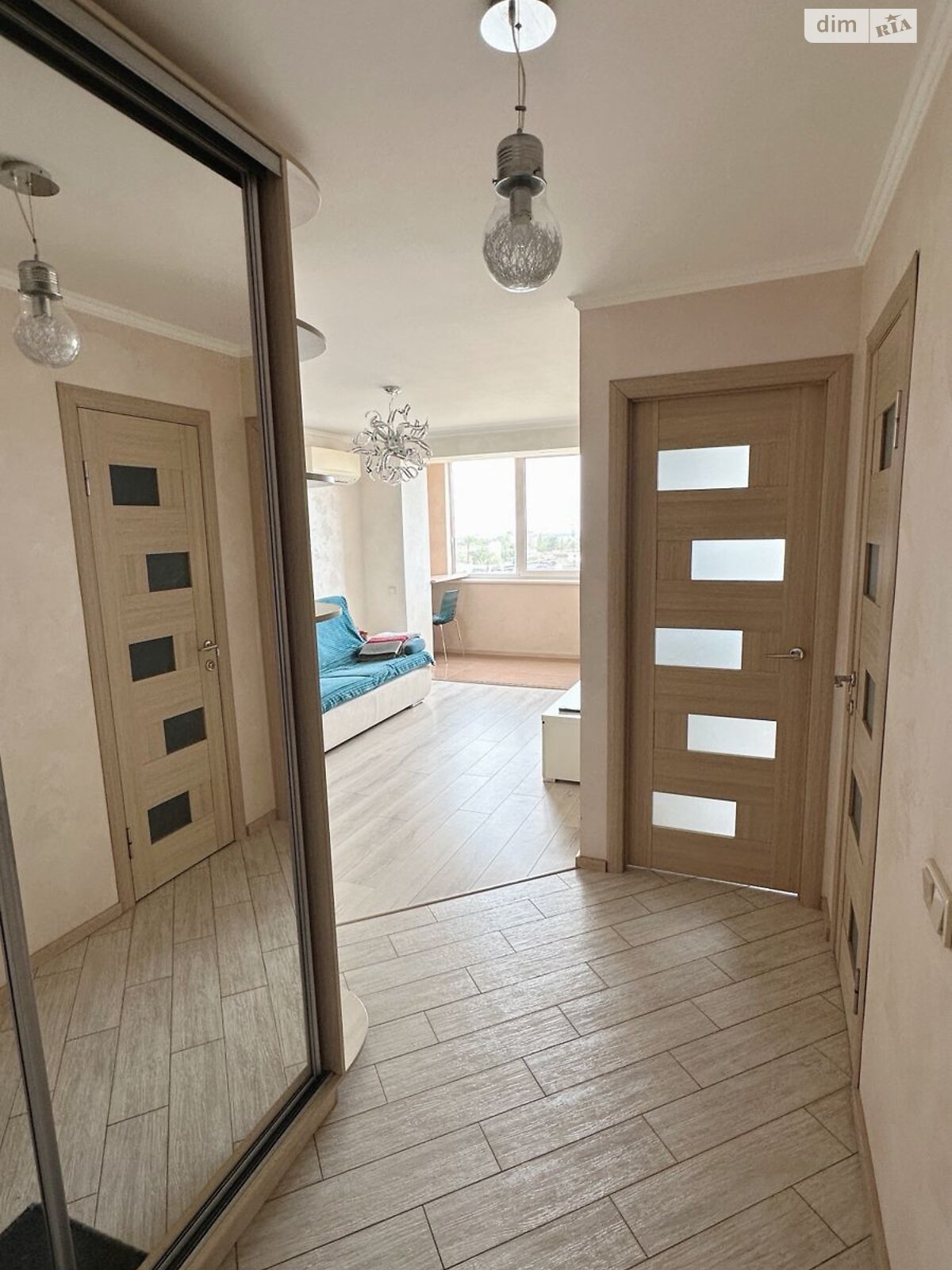 Продажа однокомнатной квартиры в Днепре, на шоссе Запорожское 66, район Тополь-3 фото 1 Продажа однокомнатной квартиры в Днепре, на шоссе Запорожское 66, район Тополь-3 фото 1