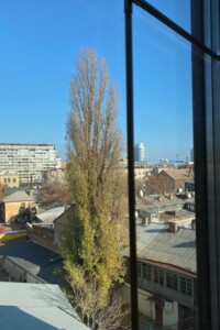 Продажа однокомнатной квартиры в Днепре, на ул. 93-й Холодноярской Бригады 10, район Центр фото 2