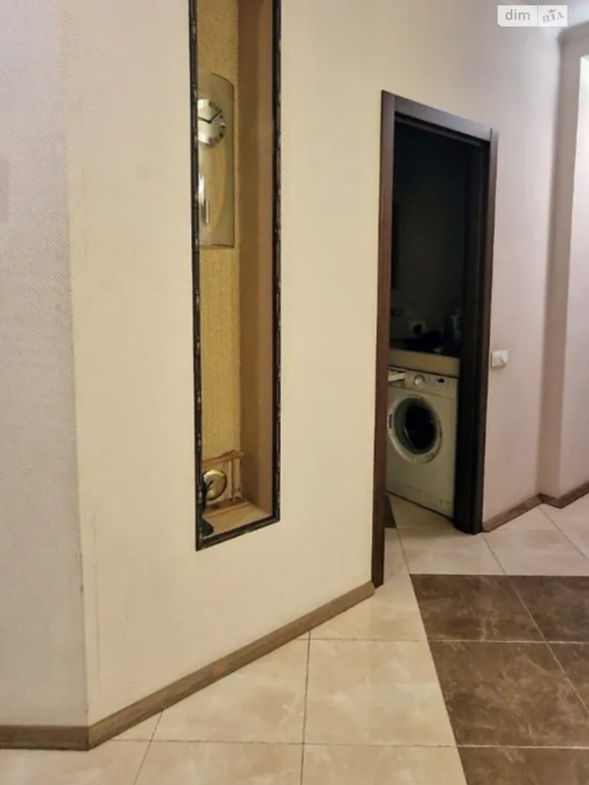 Продажа двухкомнатной квартиры в Днепре, на ул. Грушевского Михаила 3Б, район Центр фото 1 Продажа двухкомнатной квартиры в Днепре, на ул. Грушевского Михаила 3Б, район Центр фото 1