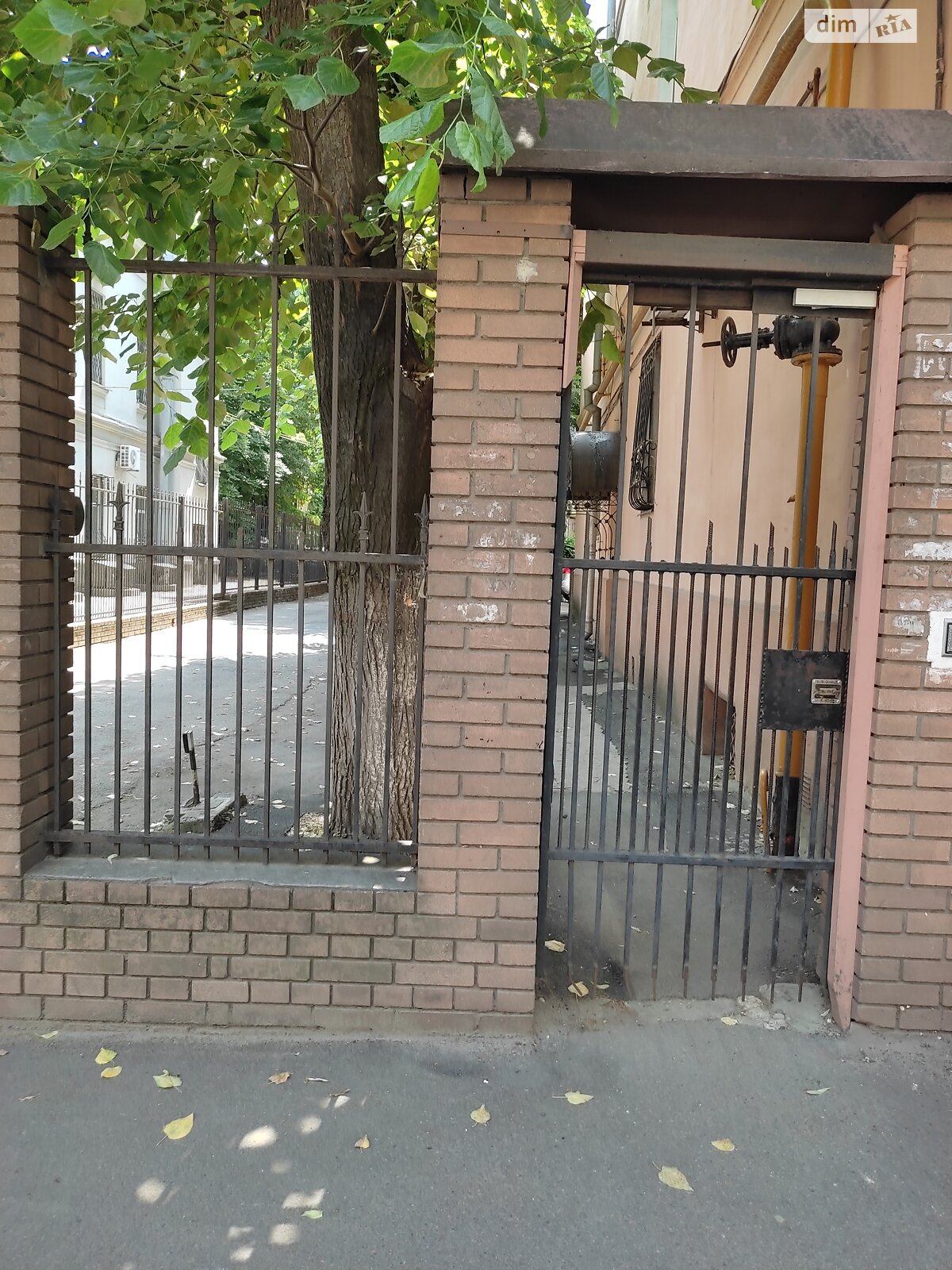 Продажа двухкомнатной квартиры в Днепре, на ул. Грушевского Михаила 3Б, район Центр фото 1 Продажа двухкомнатной квартиры в Днепре, на ул. Грушевского Михаила 3Б, район Центр фото 1