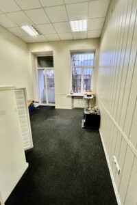 Продаж двокімнатної квартири в Дніпрі, на вул. Короленка 15, кв. 38, район Центр фото 2