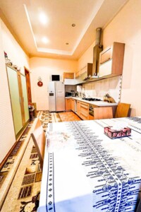 Продажа четырехкомнатной квартиры в Днепре, на ул. Короленко 15, район Центр фото 2