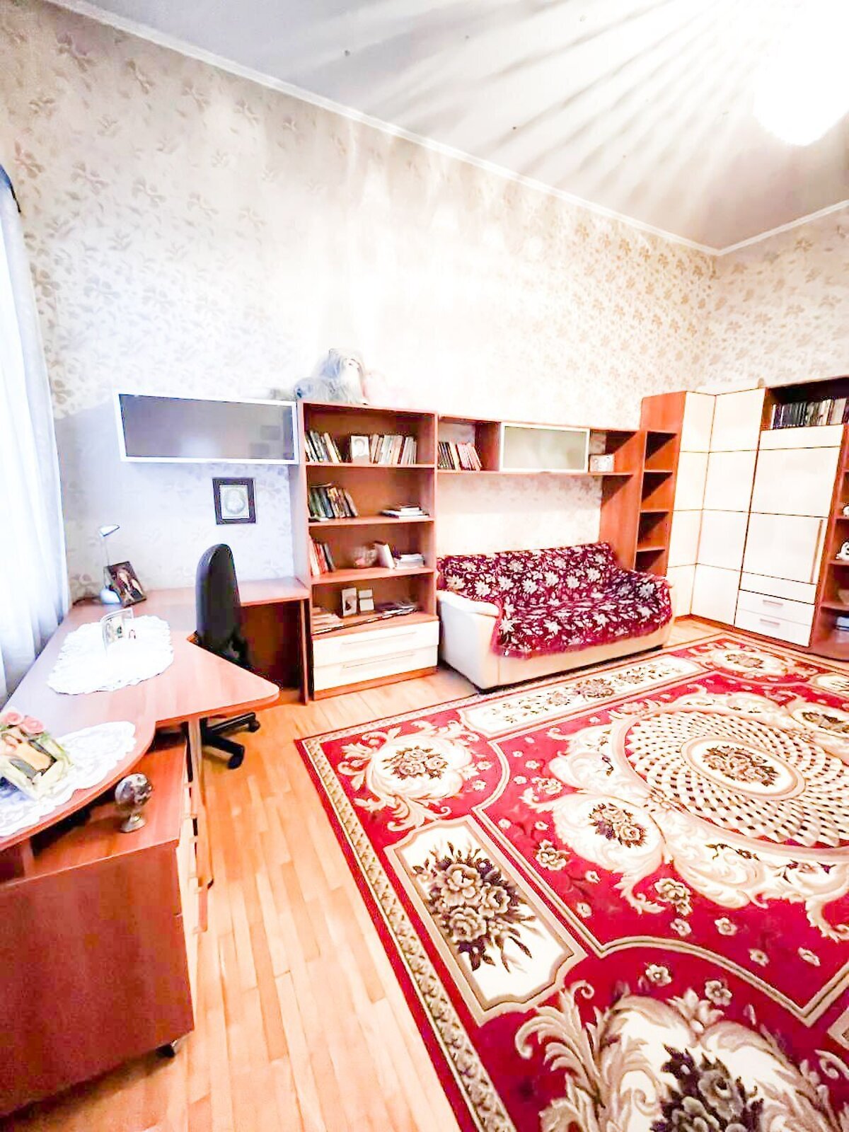 Продажа четырехкомнатной квартиры в Днепре, на ул. Короленко 15, район Центр фото 1 Продажа четырехкомнатной квартиры в Днепре, на ул. Короленко 15, район Центр фото 1