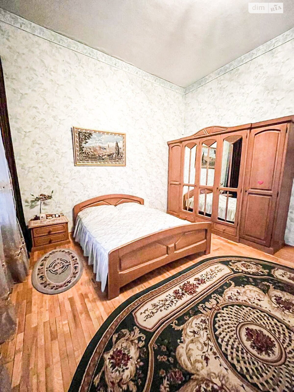 Продажа четырехкомнатной квартиры в Днепре, на ул. Короленко 15, район Центр фото 1 Продажа четырехкомнатной квартиры в Днепре, на ул. Короленко 15, район Центр фото 1
