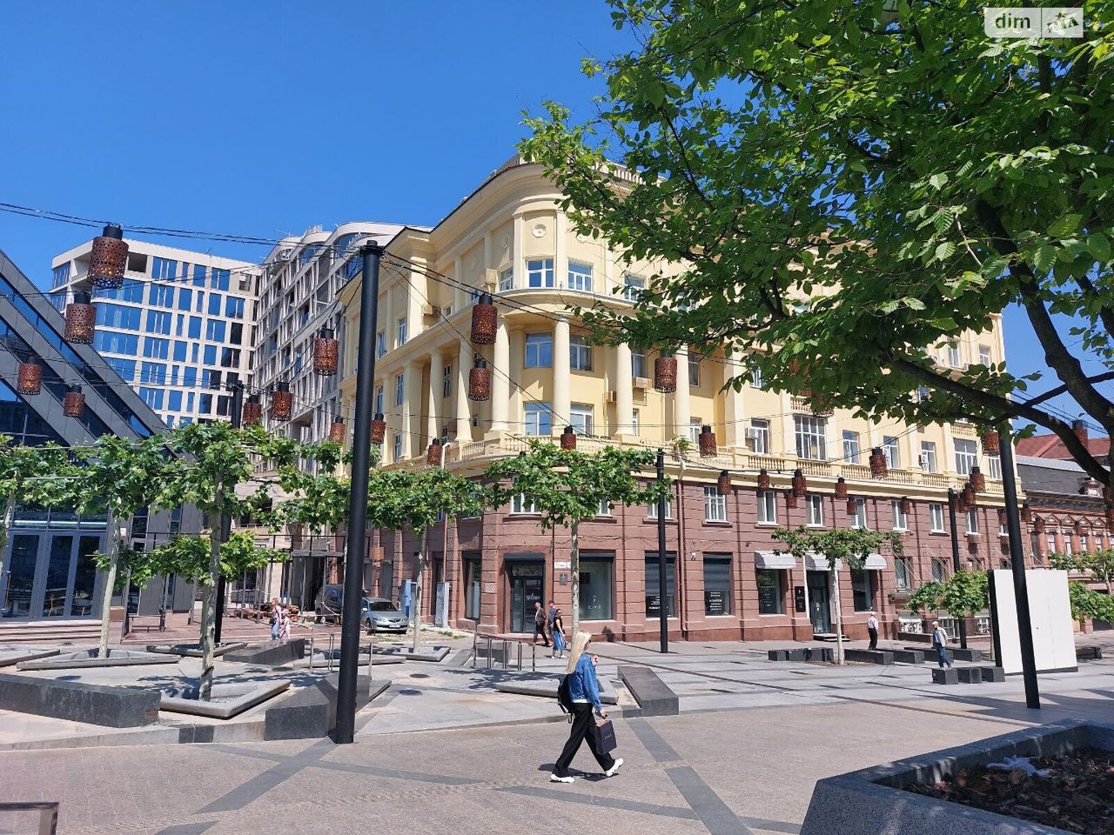 Продажа трехкомнатной квартиры в Днепре, на ул. Короленко, район Шевченковский фото 1 Продажа трехкомнатной квартиры в Днепре, на ул. Короленко, район Шевченковский фото 1