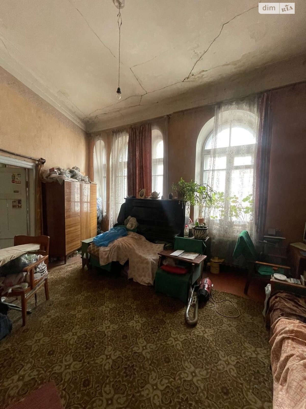 Продаж трикімнатної квартири в Дніпрі, на вул. Королеви Єлизавети ІІ 15, район Центр фото 1 Продаж трикімнатної квартири в Дніпрі, на вул. Королеви Єлизавети ІІ 15, район Центр фото 1