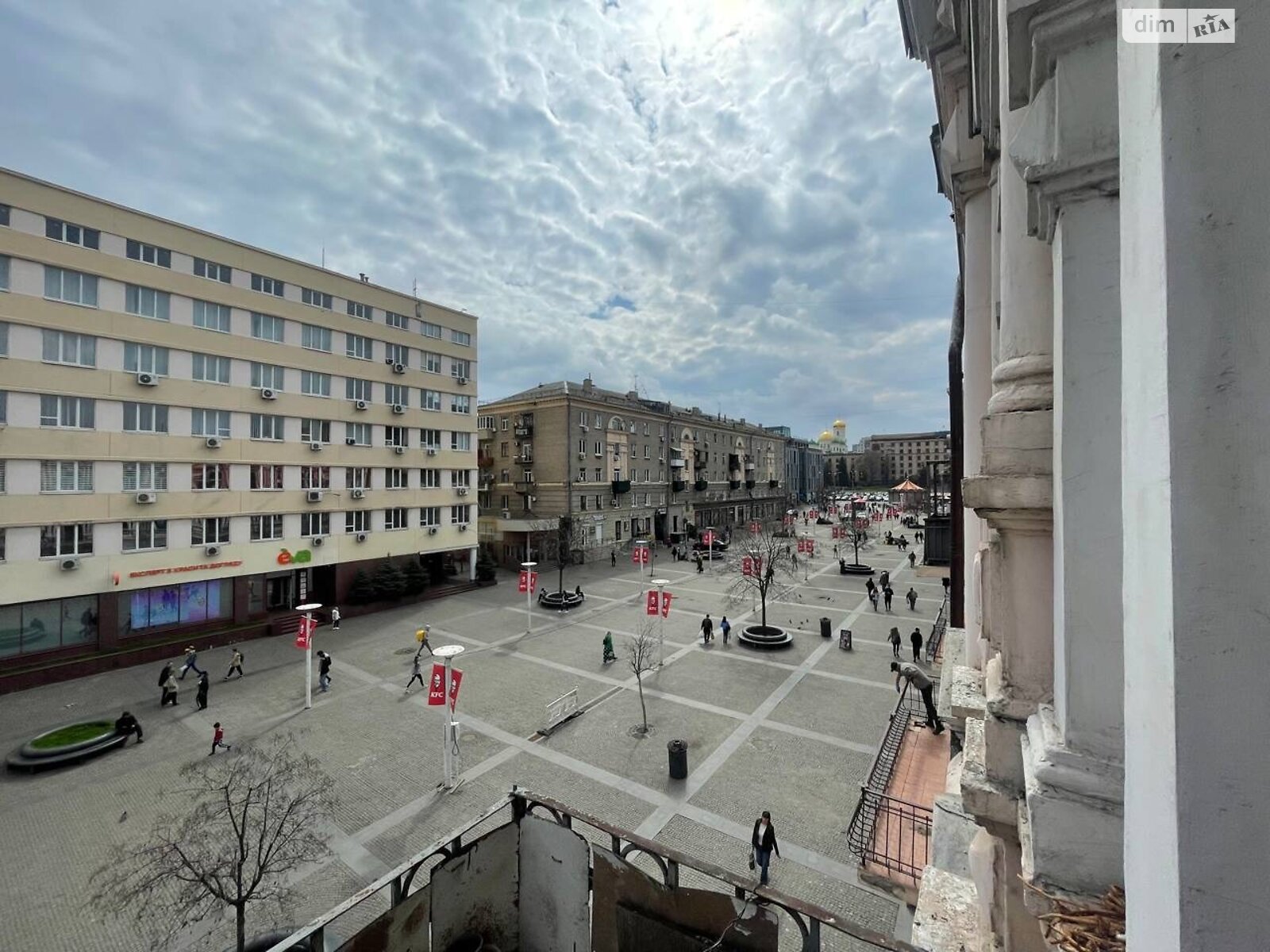 Продаж трикімнатної квартири в Дніпрі, на вул. Королеви Єлизавети ІІ 15, район Центр фото 1 Продаж трикімнатної квартири в Дніпрі, на вул. Королеви Єлизавети ІІ 15, район Центр фото 1