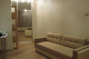 Продажа трехкомнатной квартиры в Днепре, на ул. Королевы Елизаветы II, район Центр фото 2