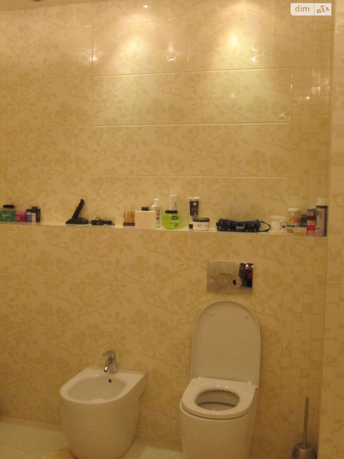 Продажа трехкомнатной квартиры в Днепре, на ул. Королевы Елизаветы II, район Центр фото 1