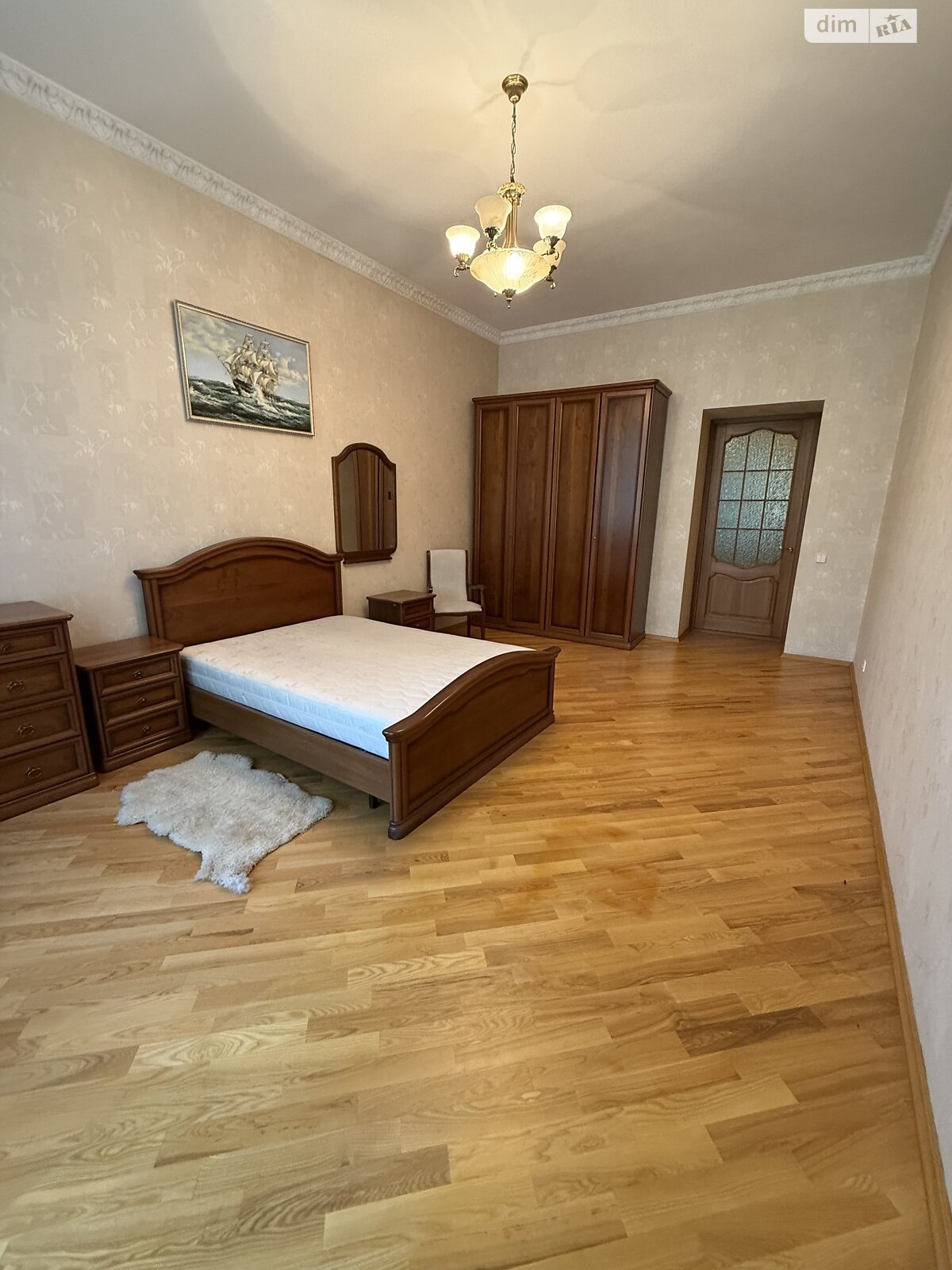 Продажа трехкомнатной квартиры в Днепре, на ул. Лазаря Глобы 13, кв. 5, район Центр фото 1 Продажа трехкомнатной квартиры в Днепре, на ул. Лазаря Глобы 13, кв. 5, район Центр фото 1
