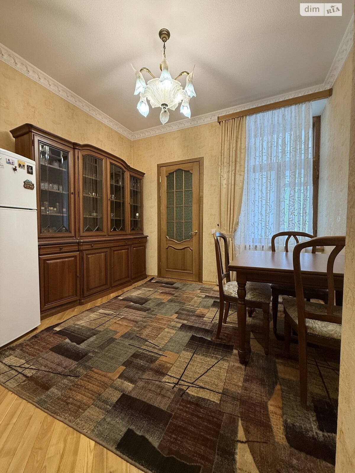Продажа трехкомнатной квартиры в Днепре, на ул. Лазаря Глобы 13, кв. 5, район Центр фото 1 Продажа трехкомнатной квартиры в Днепре, на ул. Лазаря Глобы 13, кв. 5, район Центр фото 1