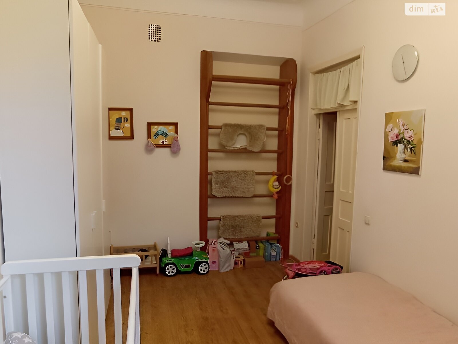Продажа пятикомнатной квартиры в Днепре, на ул. Лазаря Глобы 13, район Центр фото 1 Продажа пятикомнатной квартиры в Днепре, на ул. Лазаря Глобы 13, район Центр фото 1