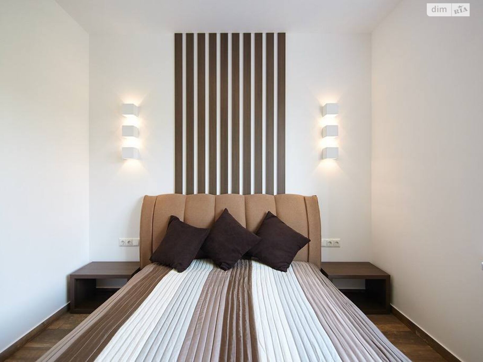 Продажа двухкомнатной квартиры в Днепре, на ул. Рогалева 20, район Центр фото 1 Продажа двухкомнатной квартиры в Днепре, на ул. Рогалева 20, район Центр фото 1