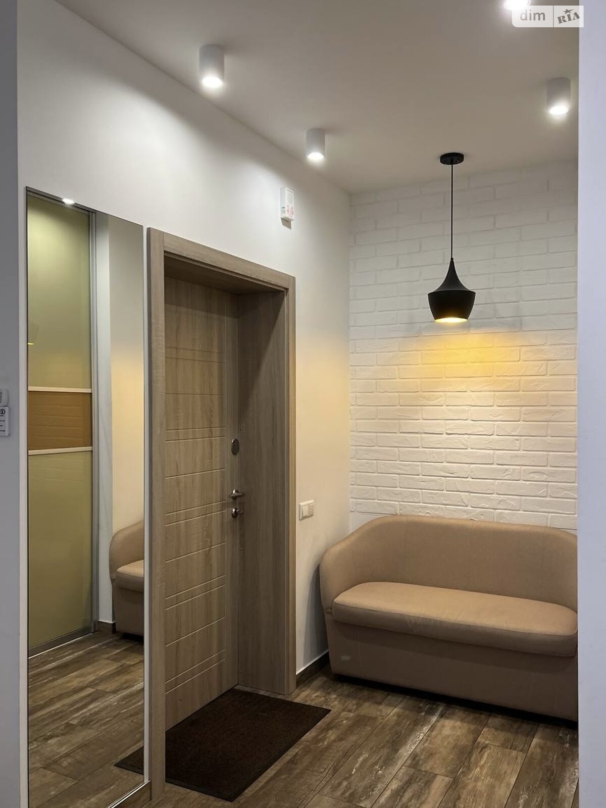 Продажа двухкомнатной квартиры в Днепре, на ул. Рогалева 20, район Центр фото 1 Продажа двухкомнатной квартиры в Днепре, на ул. Рогалева 20, район Центр фото 1