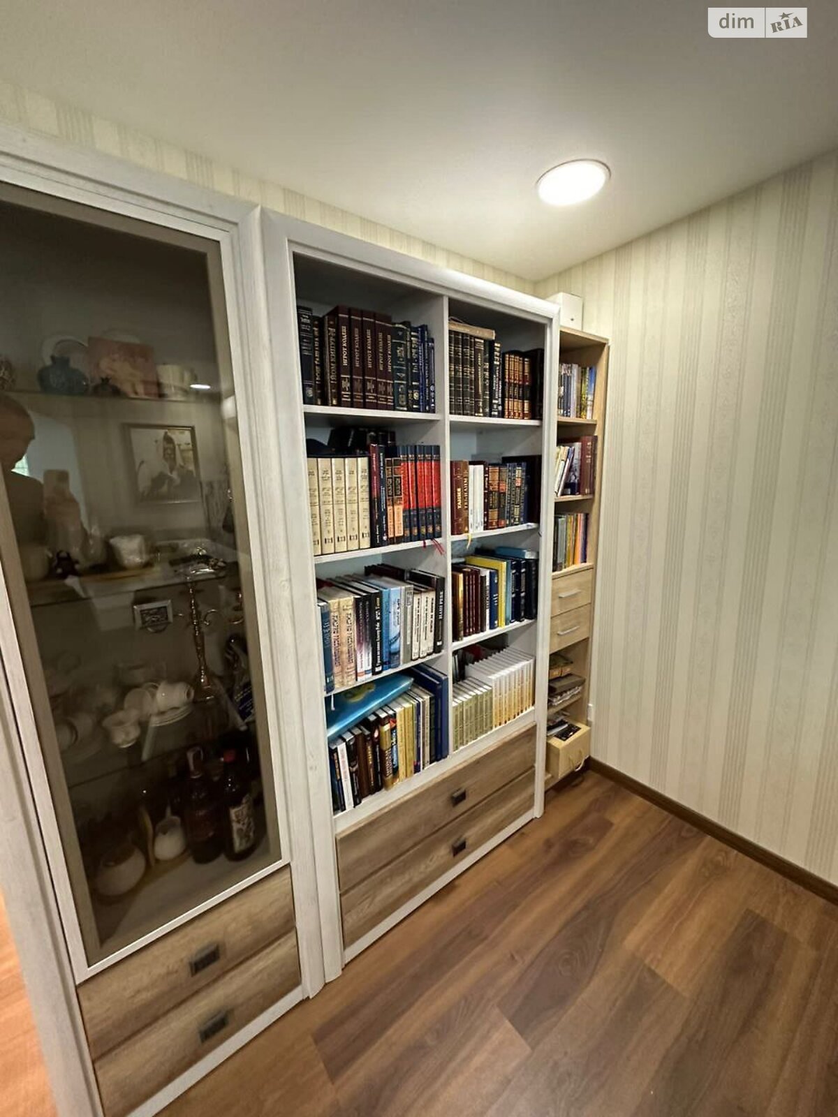 Продаж трикімнатної квартири в Дніпрі, на вул. Старокозацька 38, район Центр фото 1 Продаж трикімнатної квартири в Дніпрі, на вул. Старокозацька 38, район Центр фото 1