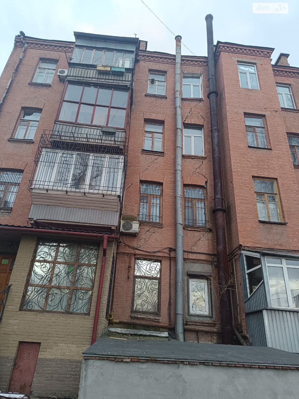 Продаж трикімнатної квартири в Дніпрі, на вул. Святослава Хороброго 4, кв. 5, район Центр фото 1 Продаж трикімнатної квартири в Дніпрі, на вул. Святослава Хороброго 4, кв. 5, район Центр фото 1
