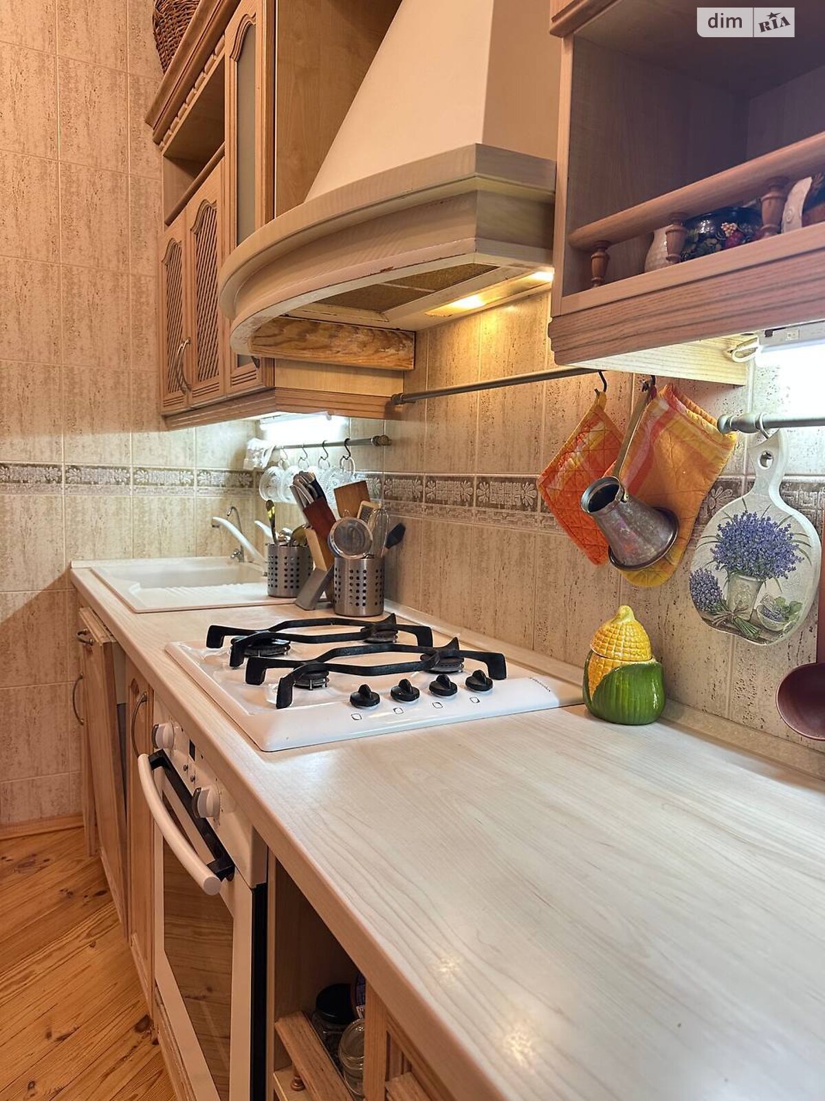 Продажа трехкомнатной квартиры в Днепре, на ул. Святослава Храброго 42, район Центр фото 1