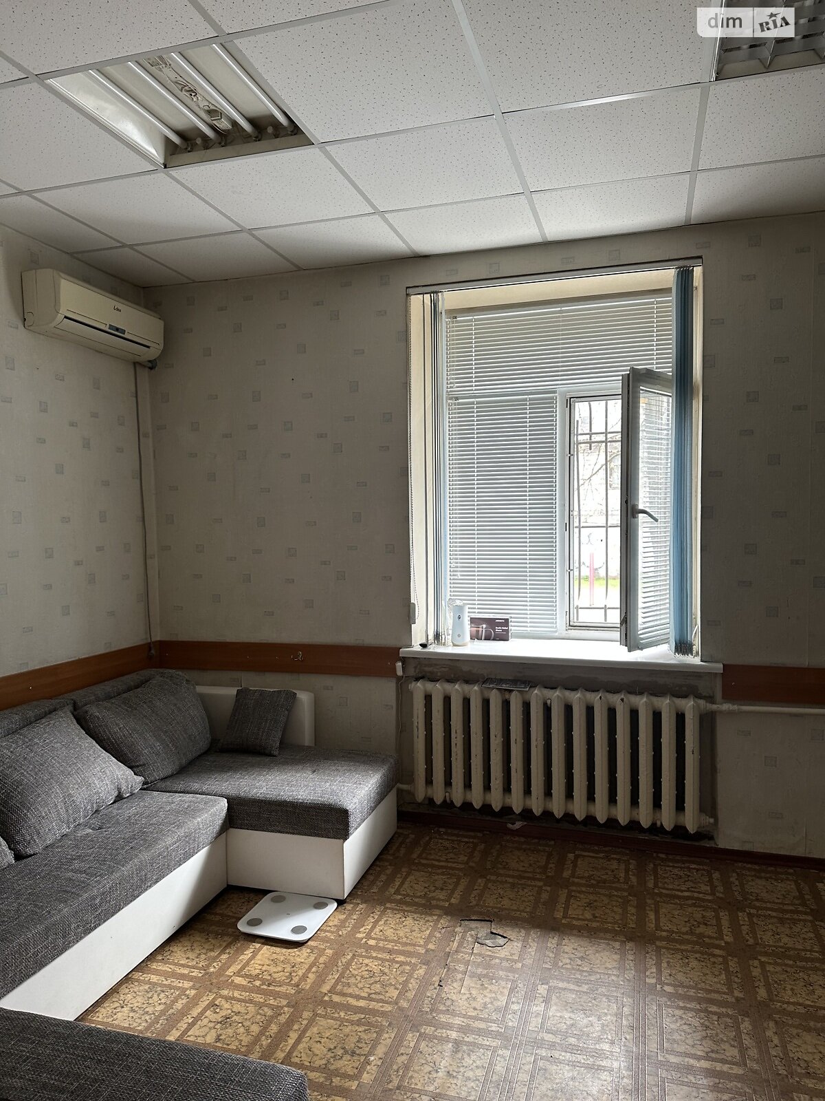 Продажа двухкомнатной квартиры в Днепре, на ул. Владимира Мономаха 10, район Центр фото 1 Продажа двухкомнатной квартиры в Днепре, на ул. Владимира Мономаха 10, район Центр фото 1