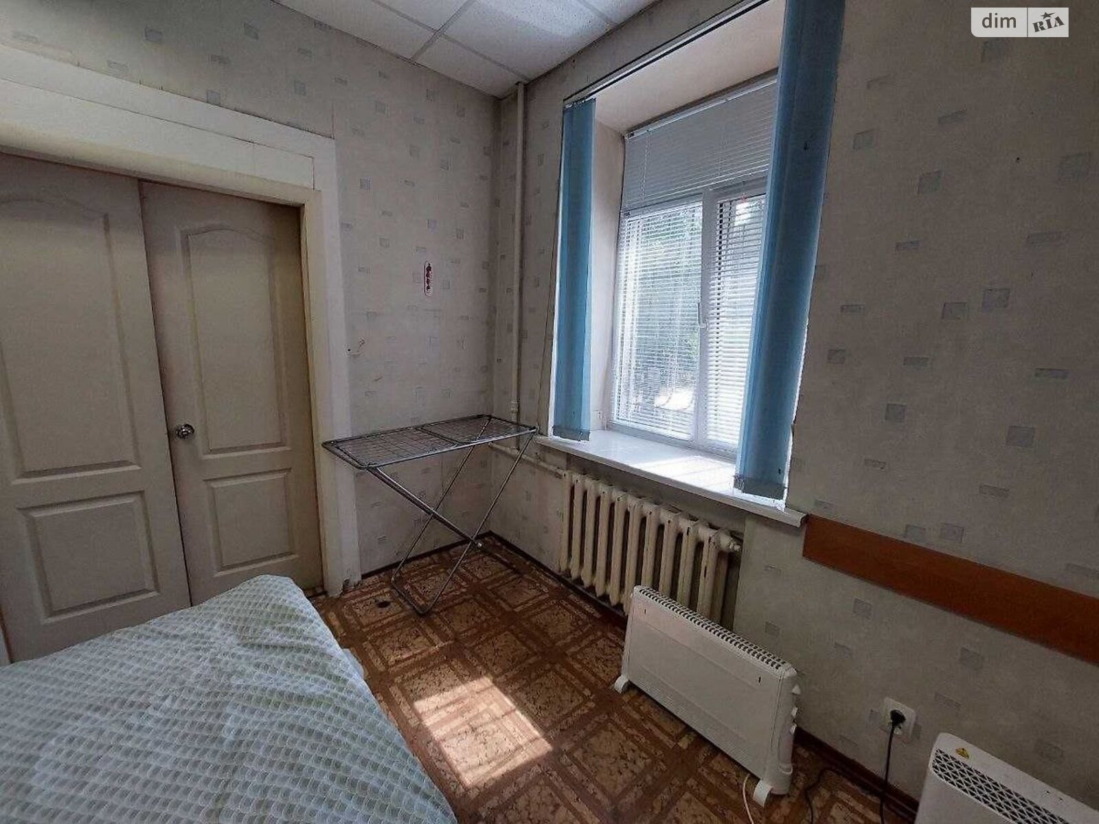 Продажа двухкомнатной квартиры в Днепре, на ул. Владимира Мономаха, район Центр фото 1 Продажа двухкомнатной квартиры в Днепре, на ул. Владимира Мономаха, район Центр фото 1