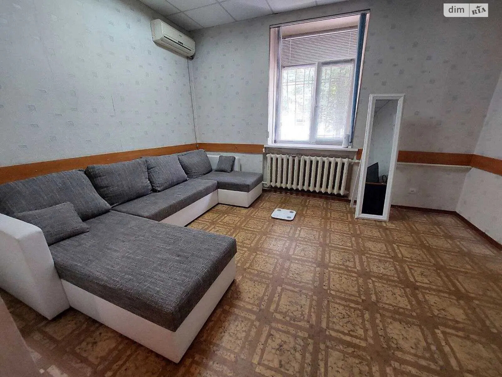 Продажа двухкомнатной квартиры в Днепре, на ул. Владимира Мономаха, район Центр фото 1 Продажа двухкомнатной квартиры в Днепре, на ул. Владимира Мономаха, район Центр фото 1