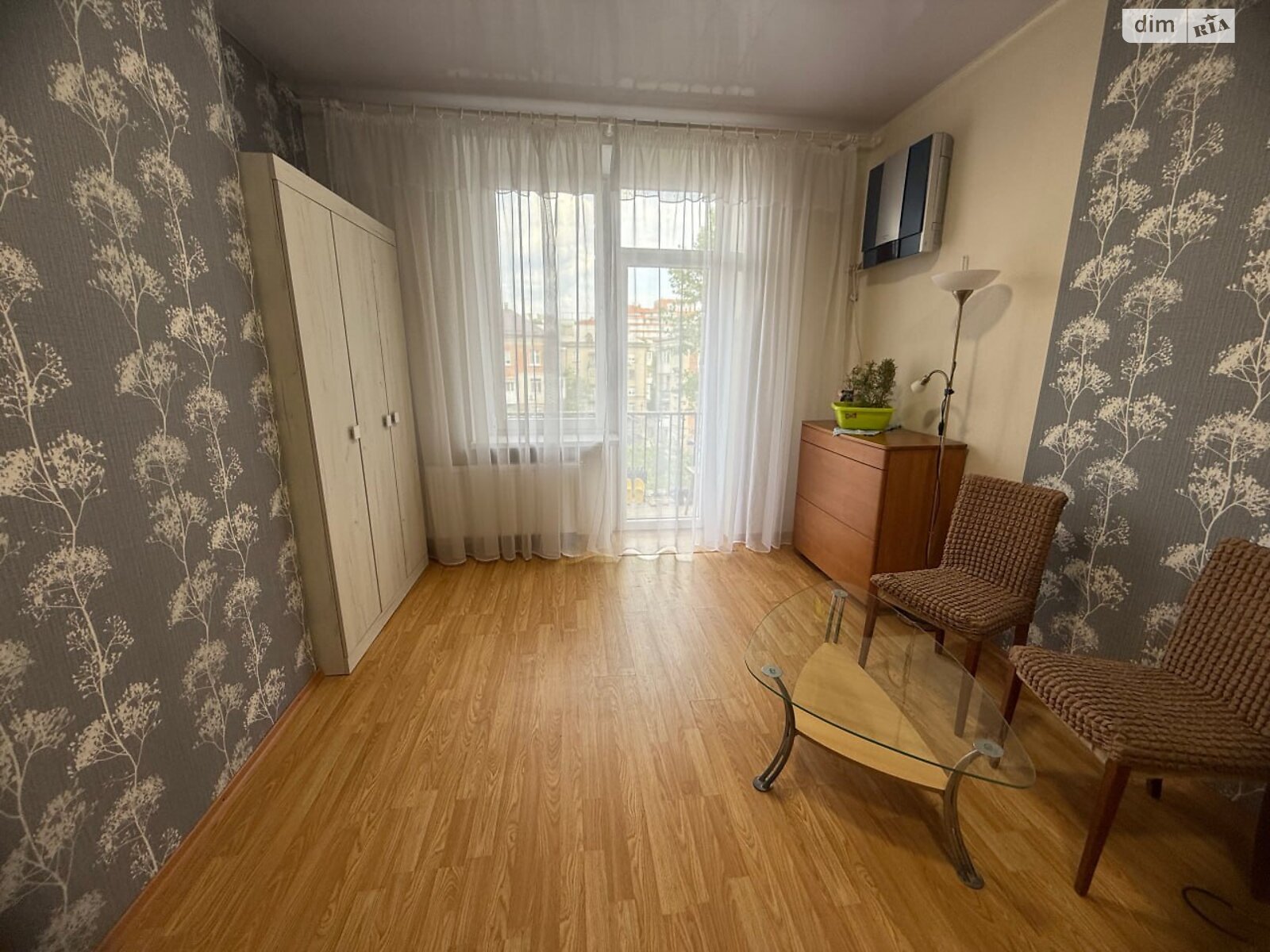 Продаж однокімнатної квартири в Дніпрі, на вул. Володимира Мономаха 29А, район Центр фото 1 Продаж однокімнатної квартири в Дніпрі, на вул. Володимира Мономаха 29А, район Центр фото 1