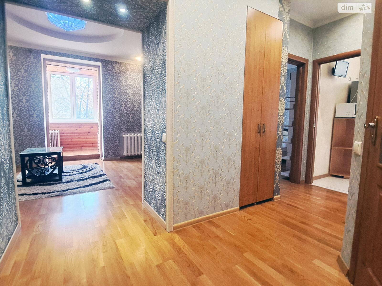 Продажа двухкомнатной квартиры в Днепре, на ул. Владимира Мономаха 10, район Центр фото 1 Продажа двухкомнатной квартиры в Днепре, на ул. Владимира Мономаха 10, район Центр фото 1