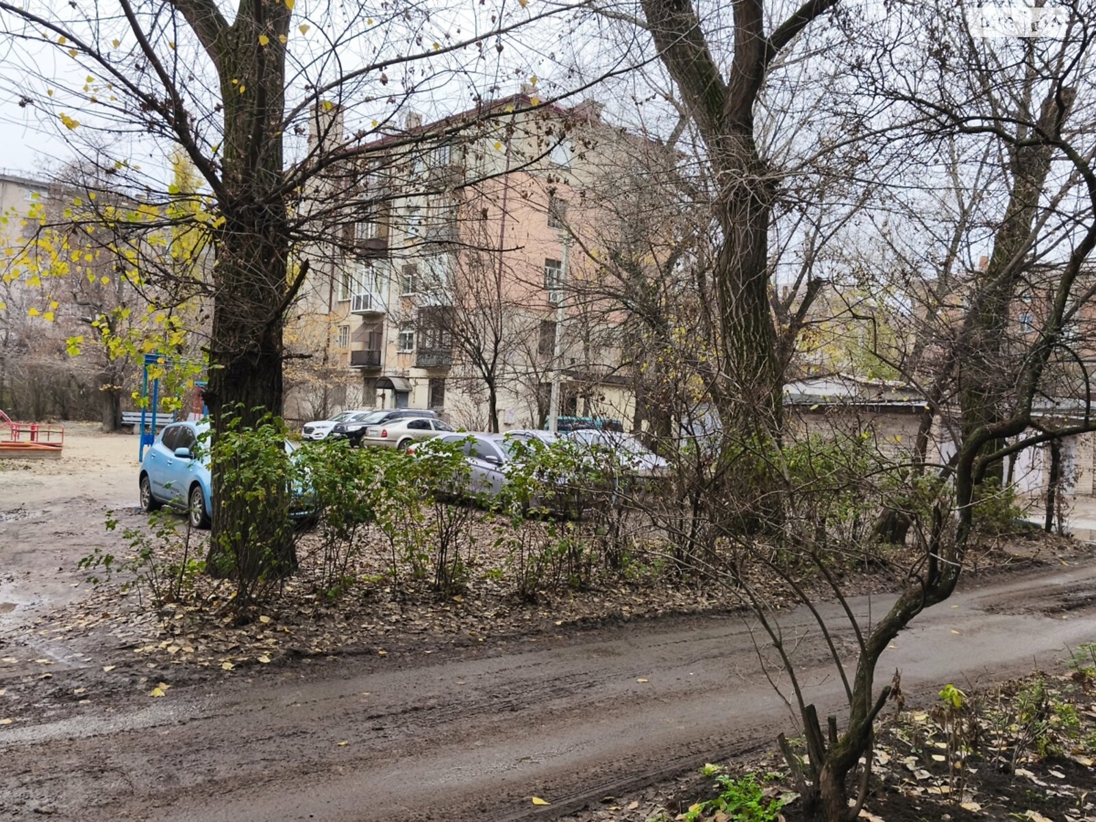 Продажа однокомнатной квартиры в Днепре, на ул. Владимира Мономаха 27, район Центр фото 1 Продажа однокомнатной квартиры в Днепре, на ул. Владимира Мономаха 27, район Центр фото 1