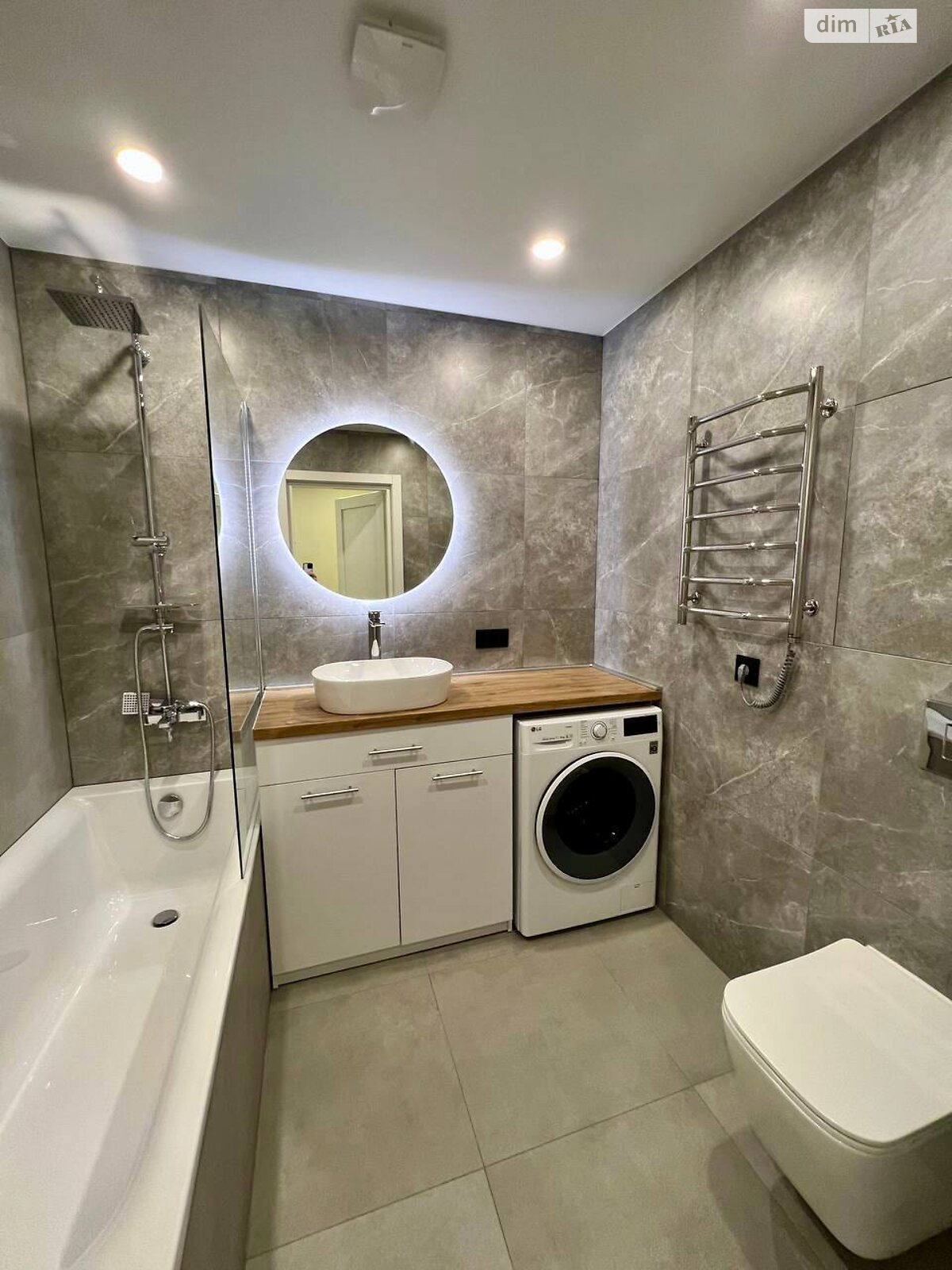 Продаж двокімнатної квартири в Дніпрі, на вул. Володимира Великого князя 12А, район Центр фото 1 Продаж двокімнатної квартири в Дніпрі, на вул. Володимира Великого князя 12А, район Центр фото 1