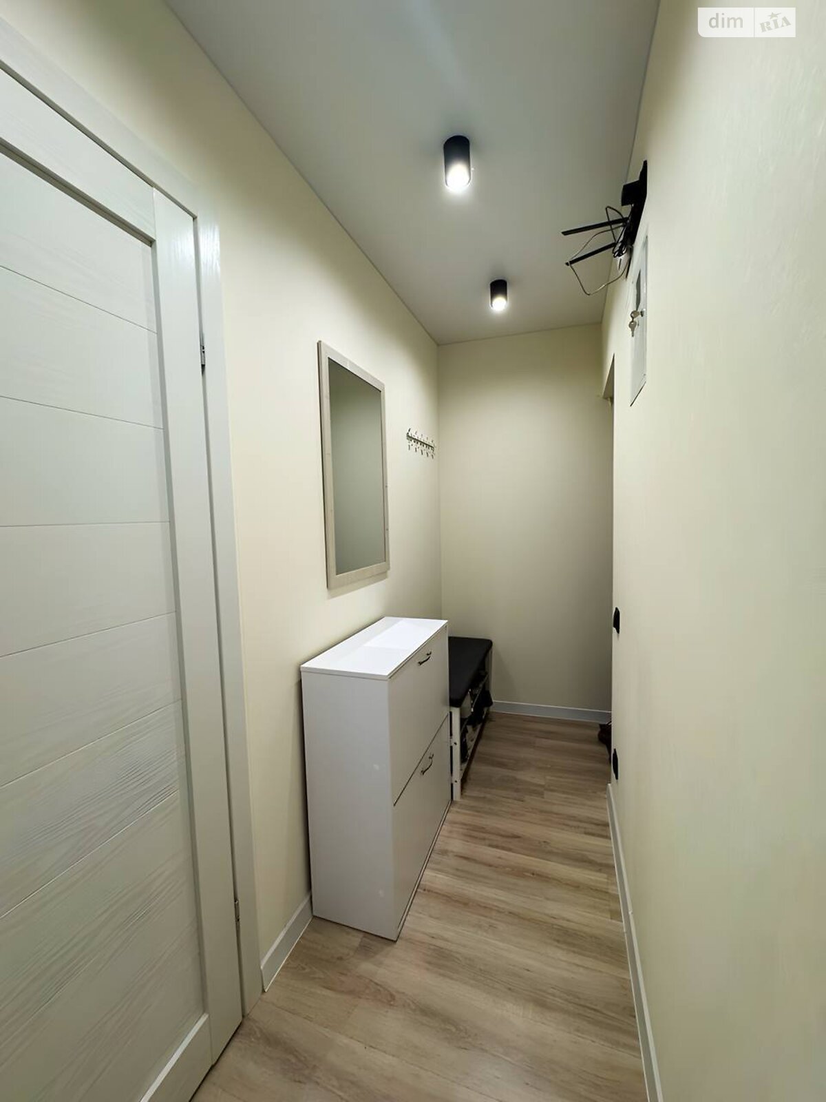 Продажа двухкомнатной квартиры в Днепре, на ул. Владимира Великого князя 12А, район Центр фото 1