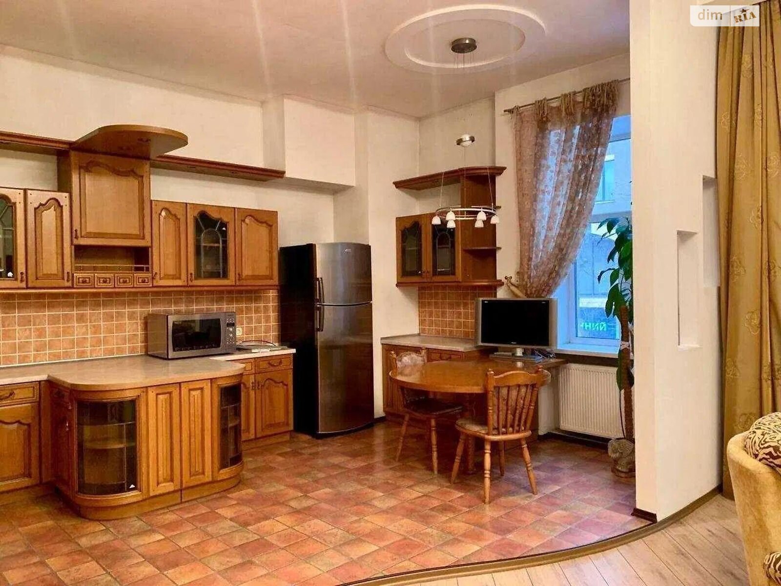 Продажа четырехкомнатной квартиры в Днепре, на ул. Воскресенская 27, район Центр фото 1 Продажа четырехкомнатной квартиры в Днепре, на ул. Воскресенская 27, район Центр фото 1