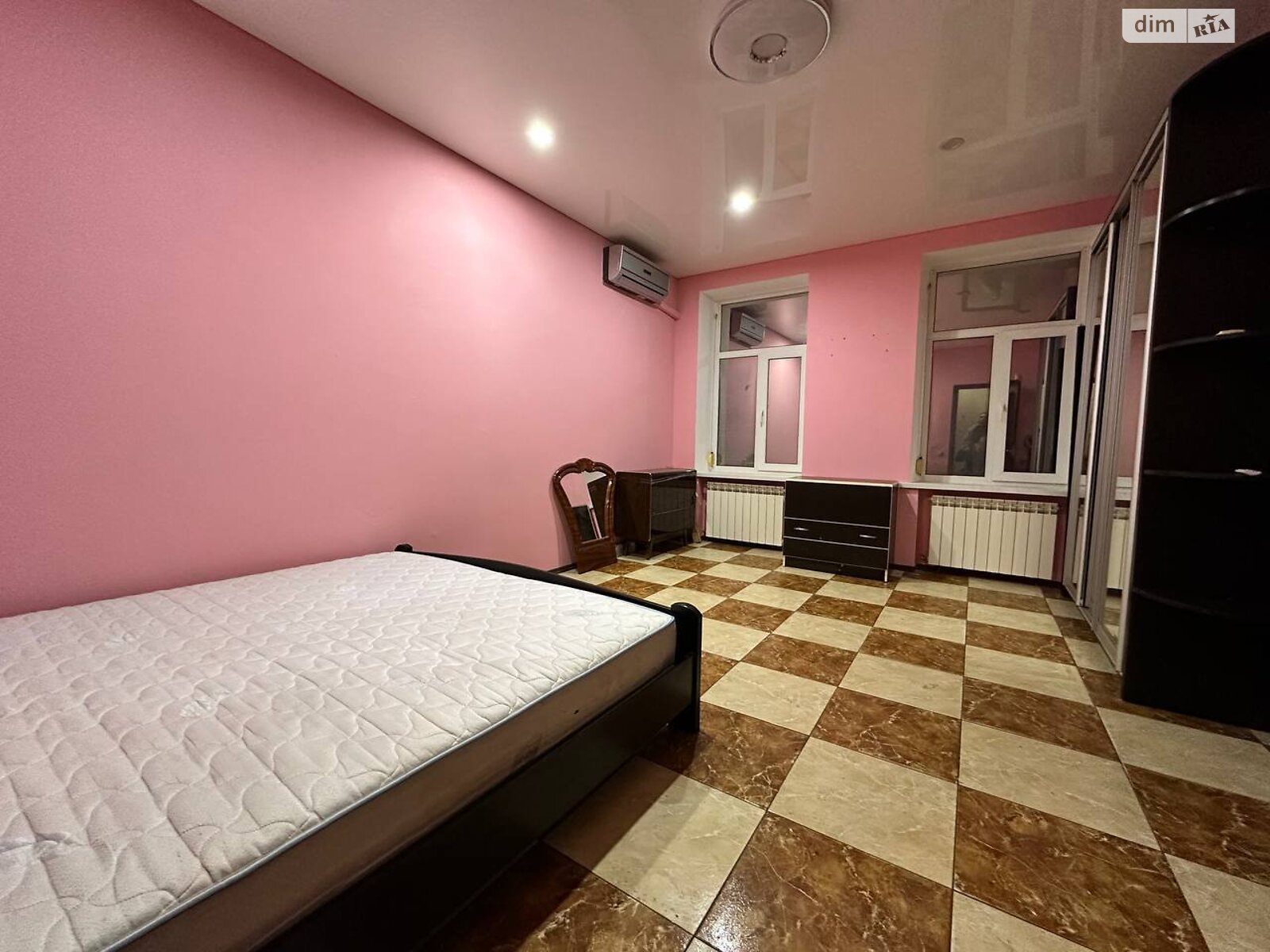 Продаж двокімнатної квартири в Дніпрі, на вул. Воскресенська 21А, кв. 1, район Центр фото 1 Продаж двокімнатної квартири в Дніпрі, на вул. Воскресенська 21А, кв. 1, район Центр фото 1