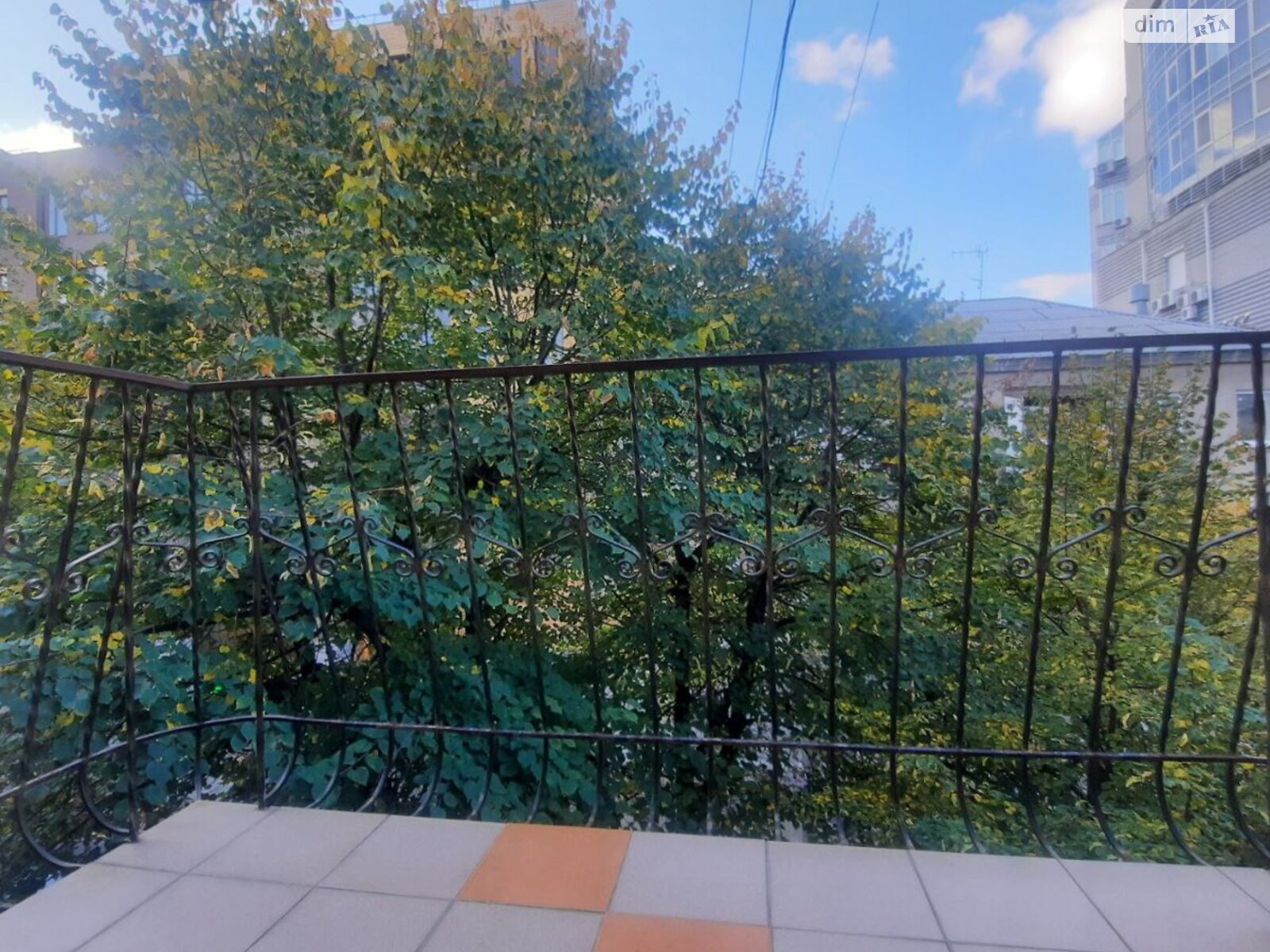 Продажа двухкомнатной квартиры в Днепре, на ул. Воскресенская 27, район Центр фото 1