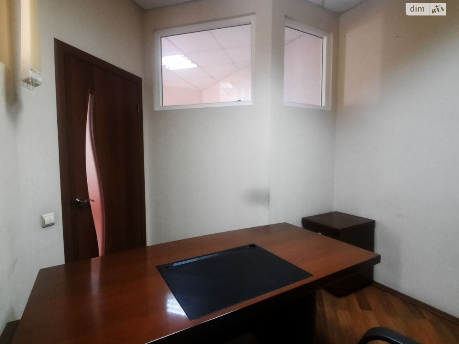 Продажа двухкомнатной квартиры в Днепре, на ул. Воскресенская 27, район Центр фото 1